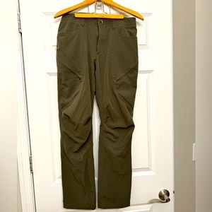 Under Armour Hiking Hunting Pants